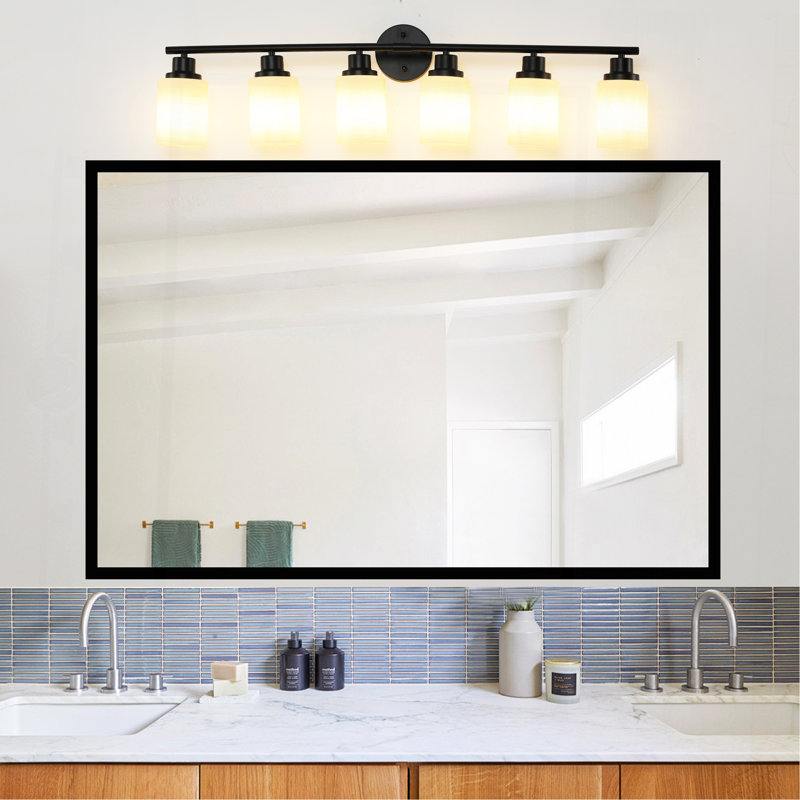 Miroir de salle de bain Modern, Six lumières, Noir, H 10,2 po x l 38,6 po x P 6,3 po