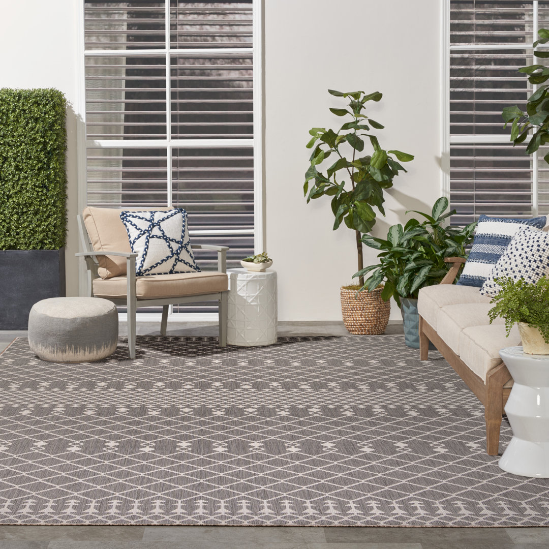 Richarson Rectangle Geometric Machine Woven Polypropylene/Polyester Indoor/Outdoor Area Rug in Charcoal/Gray Union Rustic Rug