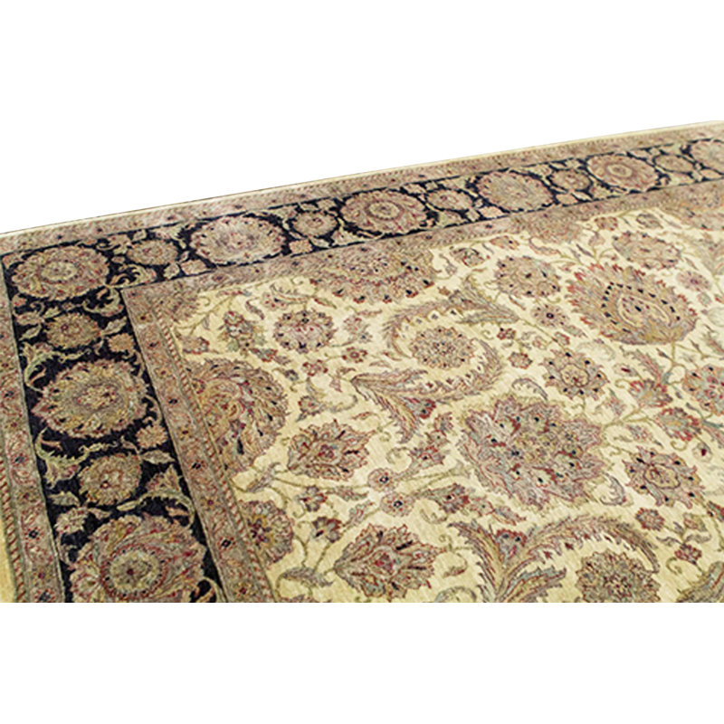 Tapis doré et ivoire de haute qualité noué à la main