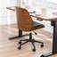 Chaise de bureau rembourrée en similicuir Bryonie-340057853