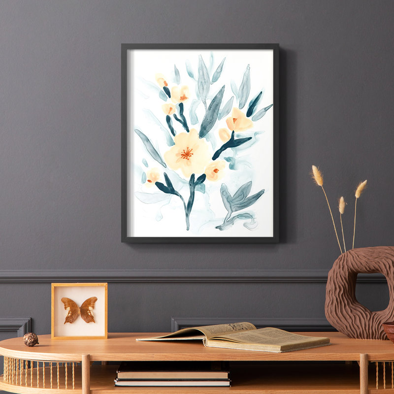 «Indigo & Blush Bouquet I», reproduction encadrée - bois massif, Noir, H 28 po x l 22 po