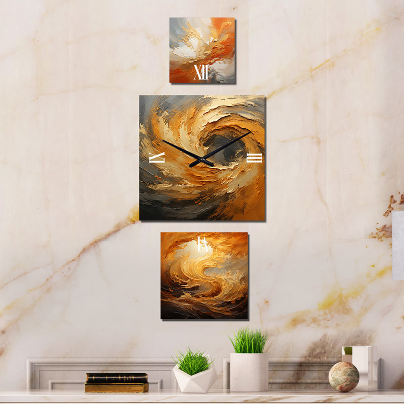 Lynia Metal Wall Clock