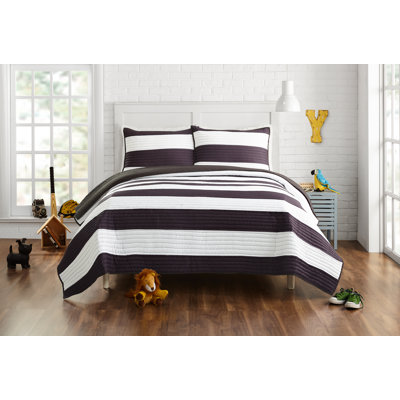 Lavelle Black/White Stripe Reversible Microfiber Quilt Set