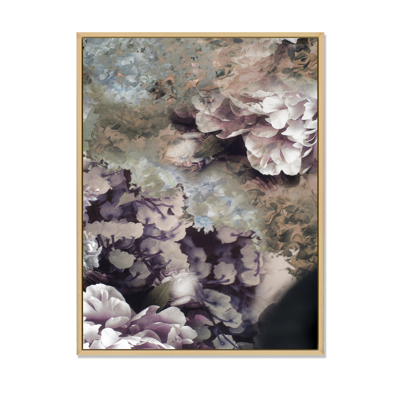 «Grunge Silk Nature Flower II», reproduction d'art sur toile, H 12 po x l 8 po x P 1 po, Cadre flottant brun