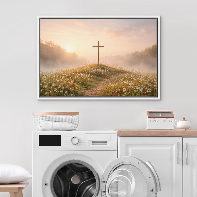 «Christian Cross on Meadow Hill at Sunrise Landscape», reproduction d'art sur toile encadrée, H 24 po x l 36 po, Blanc