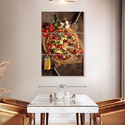 Yarlin Cheesy Handmade Pizza