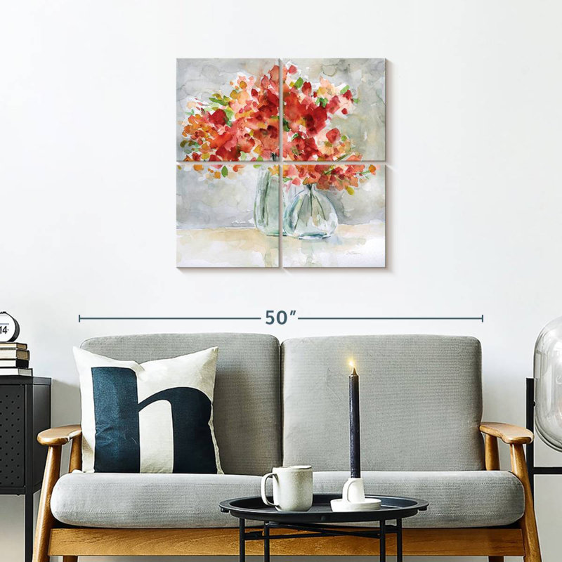 Arrangement rouge, H 26 po x l 26 po