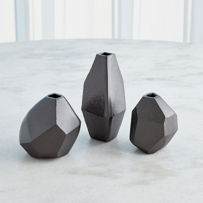 Handmade Aluminum Table Vase, Black