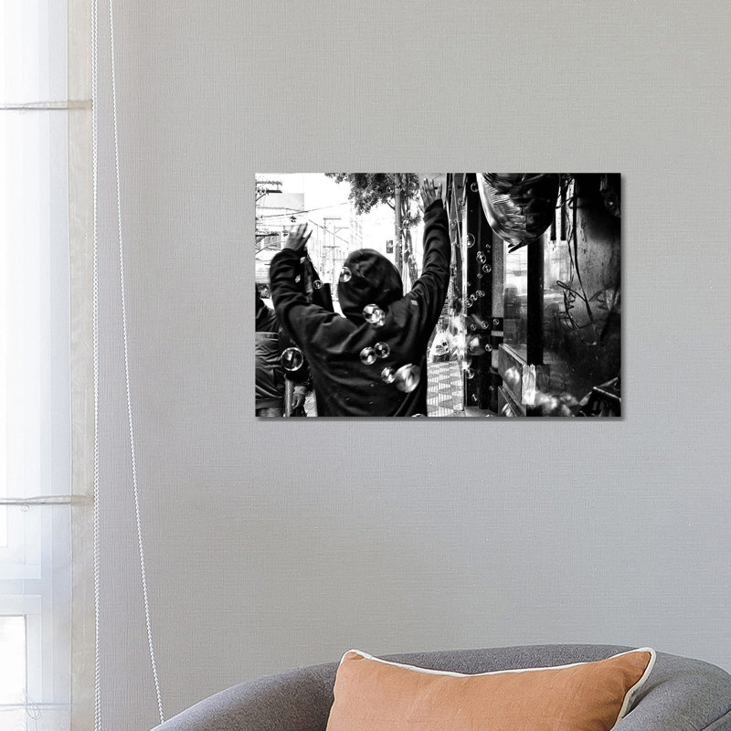 Street Photography 6 1 Piece Wrapped Canvas Wall Art, 66.04 cm H x 45.72 cm W