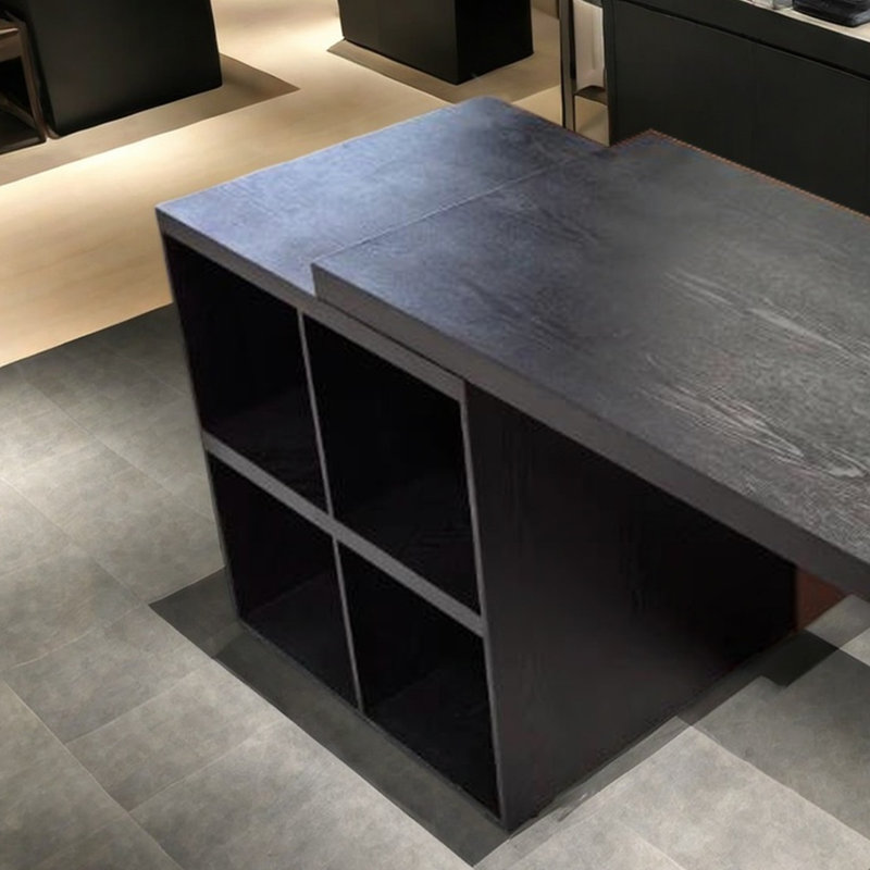 Vitrine luxueuse haut de gamme, H 31,49 po x l 62,99 po x P 23,62 po