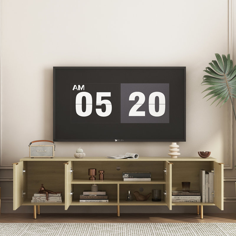 Meuble télé cannelé en bois 68 po, meuble télé avec 4 armoires spacieuses pour téléviseur de 55 pouces et plus, pieds dorés, meuble de rangement élégant, console de divertissement moderne, texture rainurée noire,