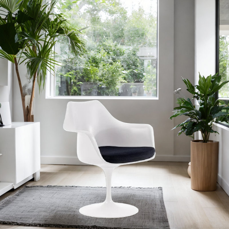 Chaise avec accoudoirs Pilut, Noir