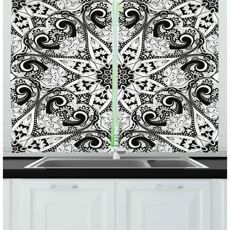 Pointed Kitchen Curtain