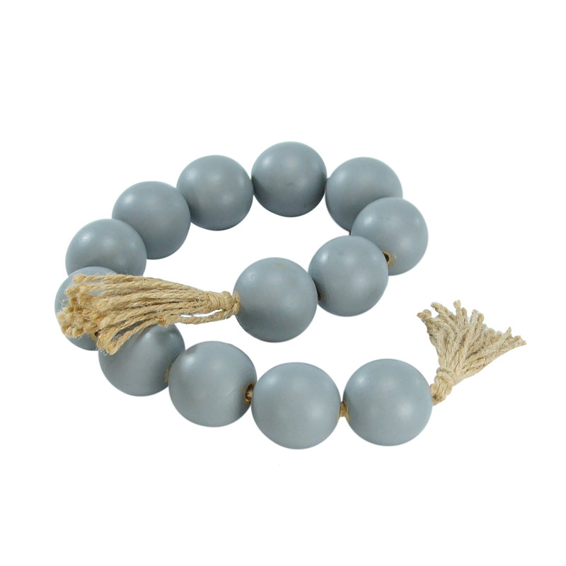 Rangée de perles décoratives en bois gris 27 po., H 2 po x l 27 po x P 2 po, Gris