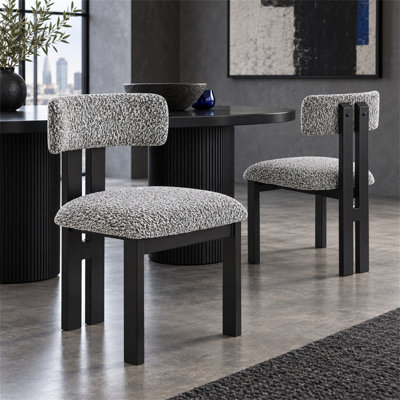 Chaises de salle à manger rembourrées modernes avec accoudoirs en métal noir (ensemble de 2)