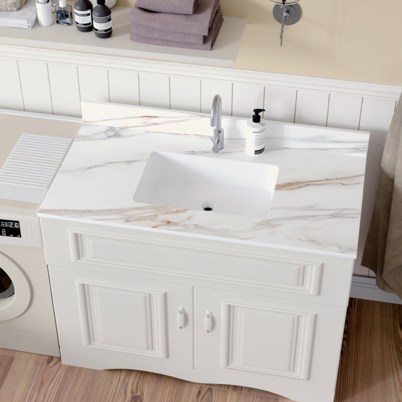 Plateau de meuble-lavabo en marbre Carrara, Robinets à monotrou