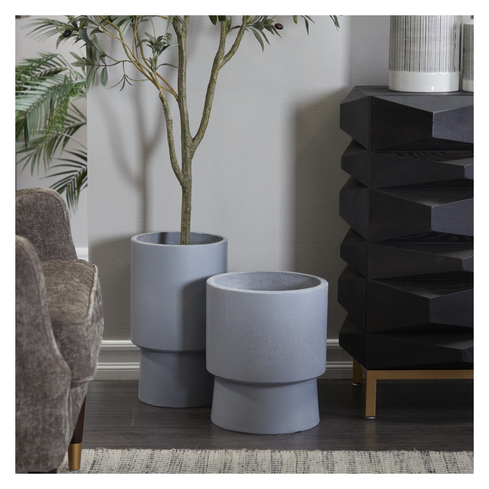 Robbins Pot Planter - Set of 2, Gray, 13.75" H x 11.85" W x 11.85" D