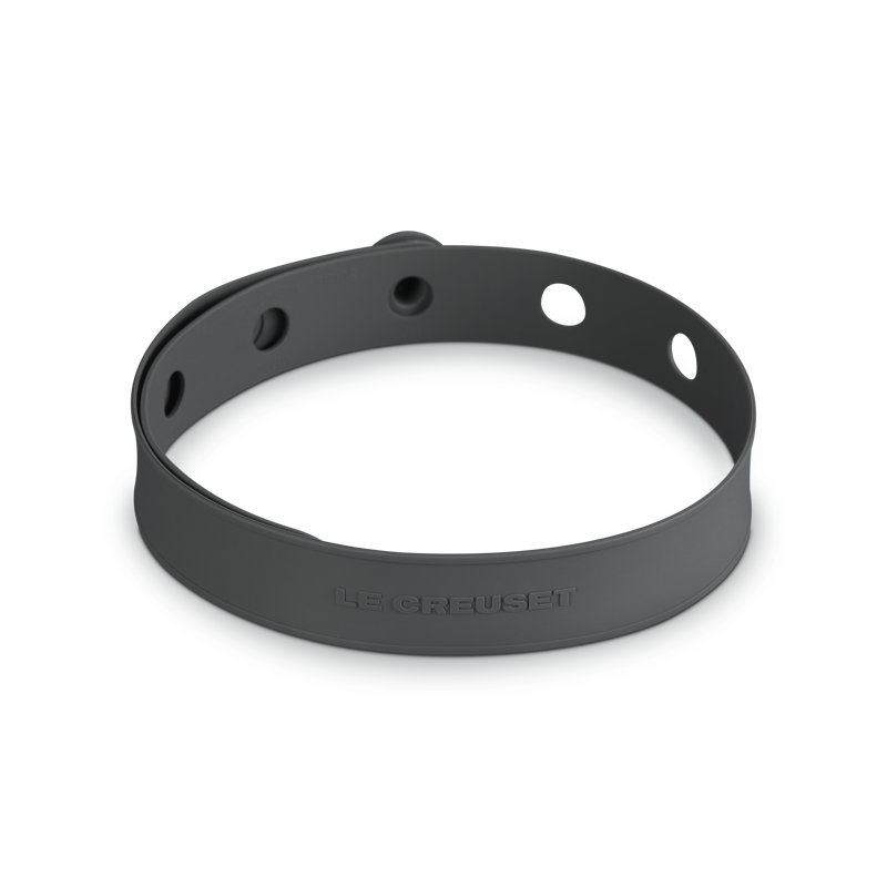Le Creuset Silicone Travel Latch, Oyster, Gray