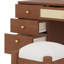 Bureau de coiffeuse d'inspiration rétro avec tiroir rectangulaire en rotin et prise de charge