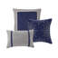 Édredon 7 pièces - très grand bleu. Matériau en faux suède. À l'intérieur. Conception confortable en pièces. Broderie sur des coussins décoratifs. Comprend un édredon, des taies décoratives, des oreillers et une jupe de lit. Laver à la machine et repasser à la vapeur.