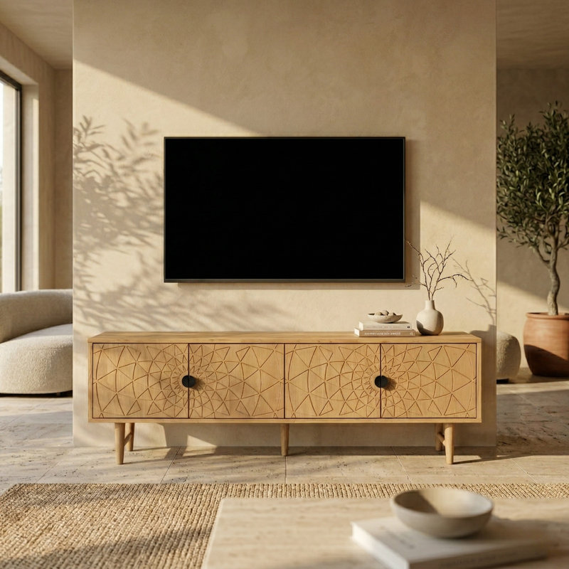 Meuble télé en bois massif de 63,5 po pour téléviseur de 75 po ou moins Bloom, console multimédia à 4 portes avec façade radiale sculptée à la main, meuble décoratif sculptural pour espace de vie, assemblage sans effort, sable