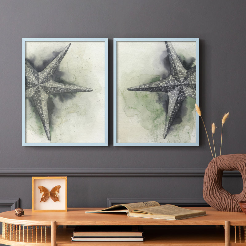 «Found Starfish I» - reproduction encadrée de qualité supérieure - prête à être accrochée - aucun clou requis - aucun clou requis