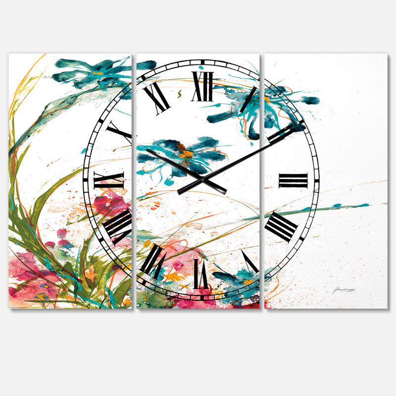 Horloge murale traditionnelle bleue