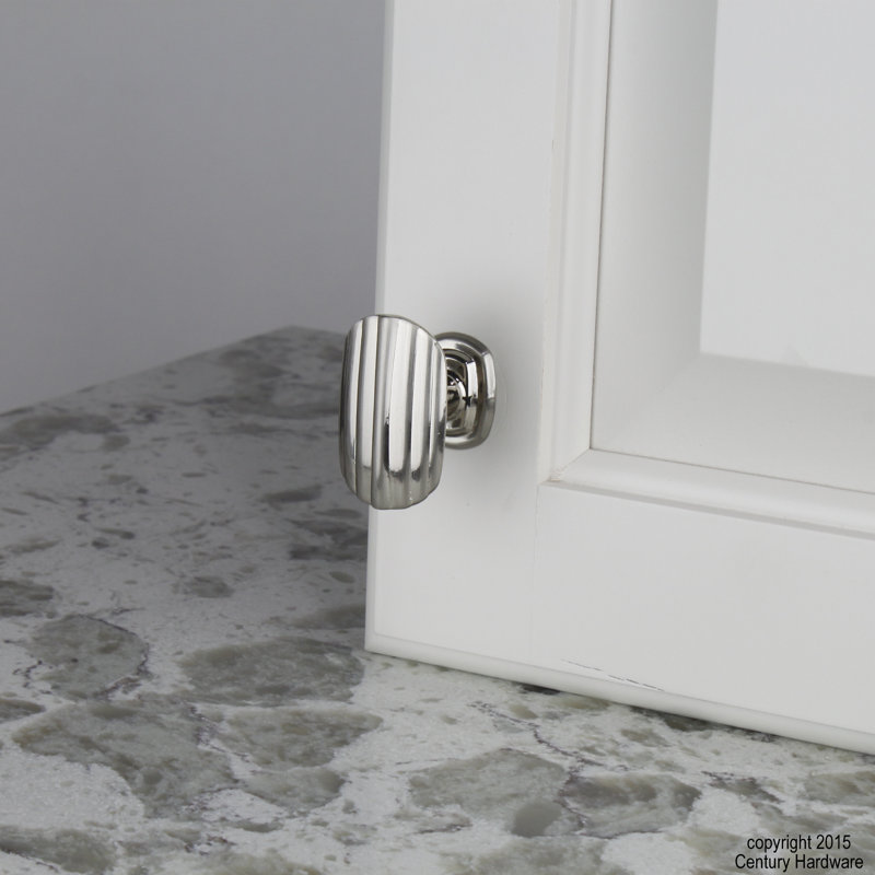 Poignée fantaisie 3/2" length handpainted Isis, Nickel satiné
