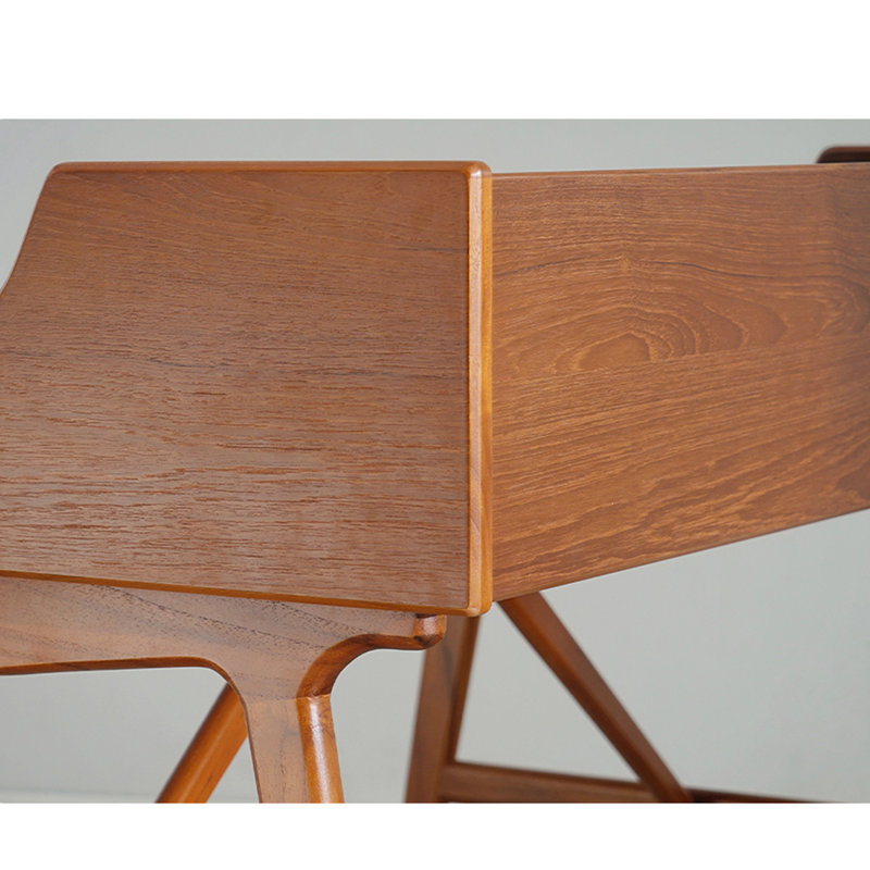 Bureau de style européen rétro simple