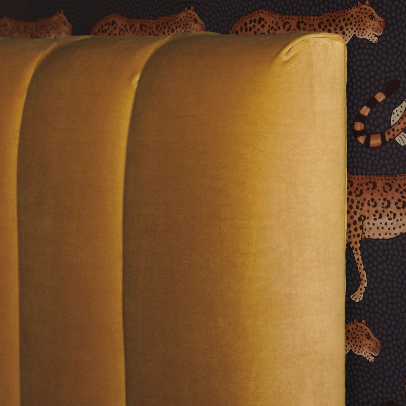 Kyler Velvet Bed, Gold, King