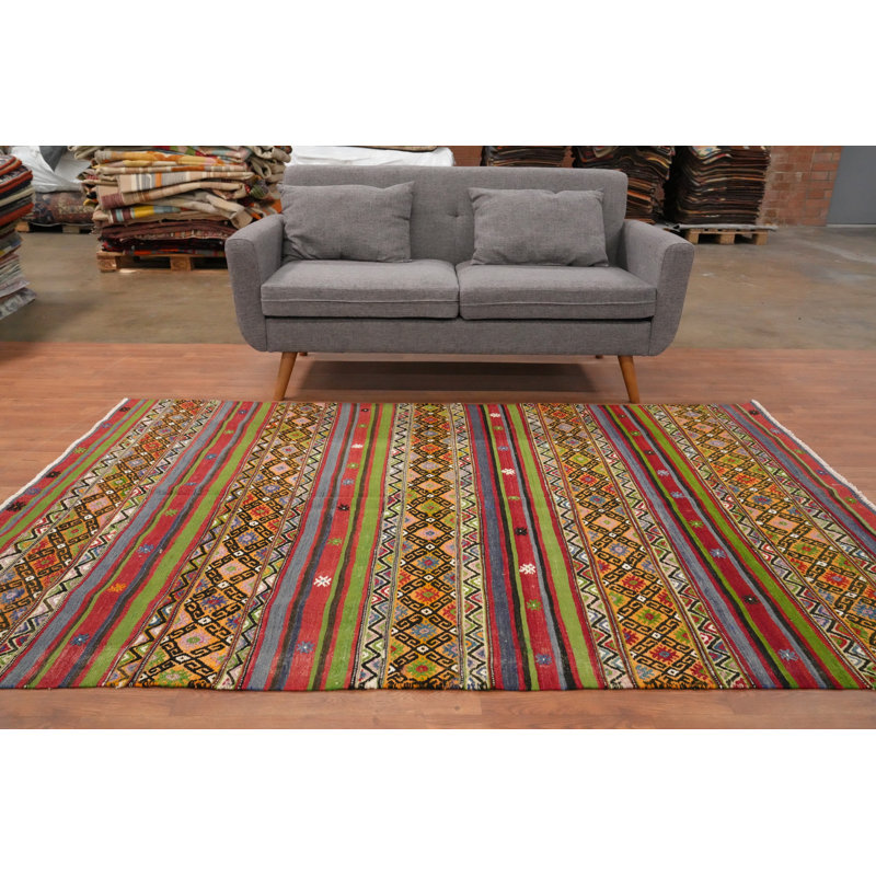 Tapis géométrique en laine 5 x 8