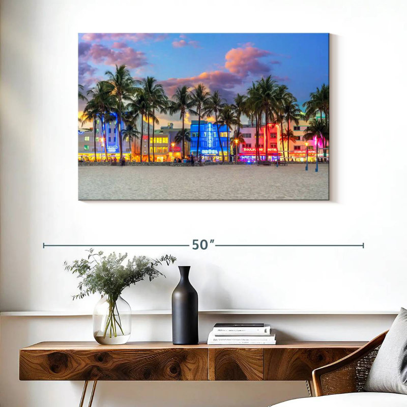 Nicci Ocean Drive Miami Sunset, H 26 po x l 39 po