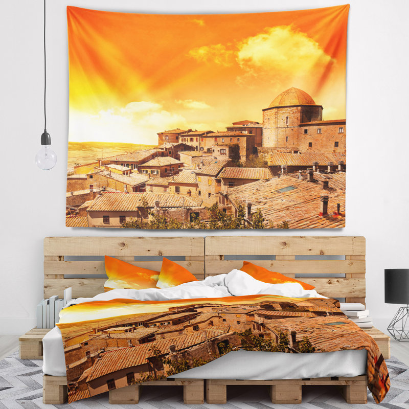 Tapisserie en polyester avec accessoires suspendus inclus, H 32 po x l 39 po