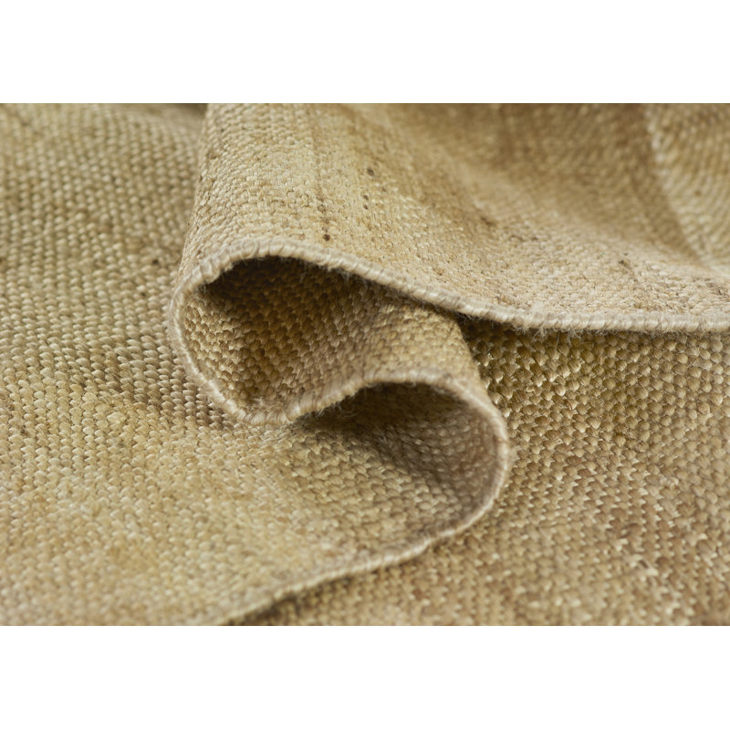 Geometric Area Rug in Tan, Rectangle 6'3" x 9'