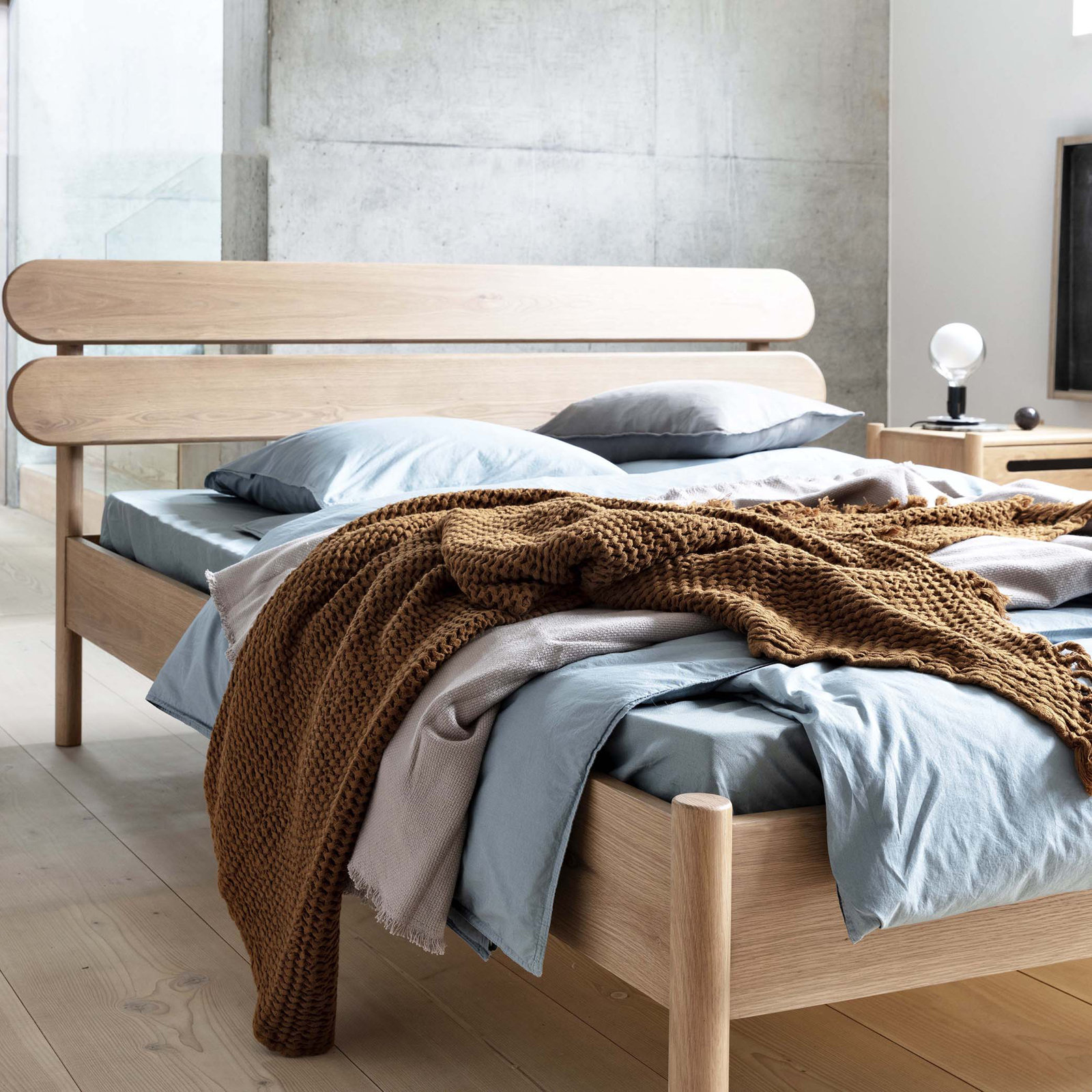 Mads Solid Wood Slat Bed, King