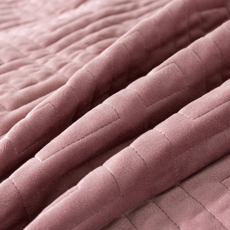 Modern & Contemporary Quilt, Queen Quilt + 2 Queen Shams, Rose