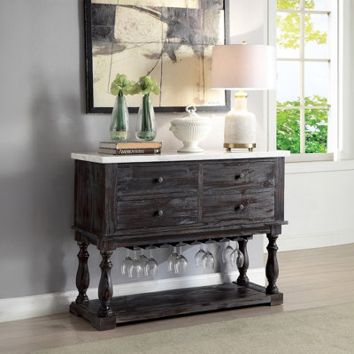 Console en bois massif vieilli avec plateau en marbre, 4 tiroirs et porte-verres à vin