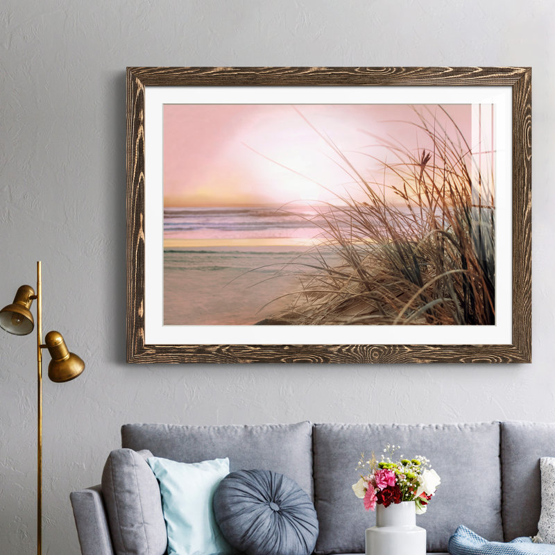 Malibu Sundown - Photographie avec cadre photo, Encadré de bois de noyer, H 31 po x l 44 po x P 1 po