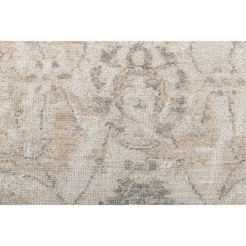 Hand Knotted Area Rug in Ivory And Grey, Runner 2'6" x 10'