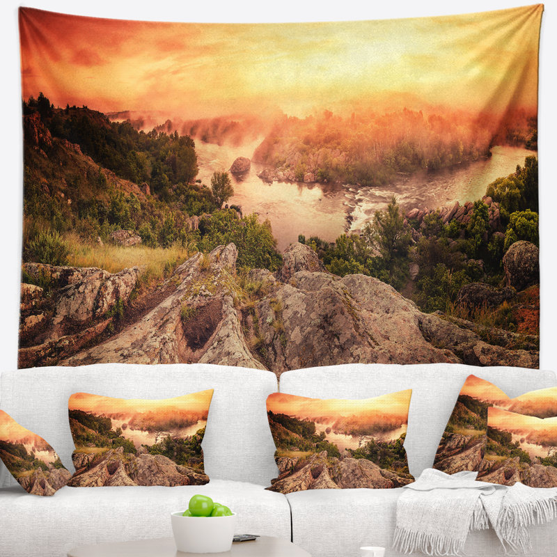 Tapisserie rétro au lever du soleil, H 68 po x l 80 po