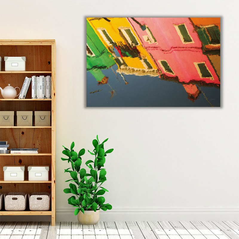 Reflections of Burano X - reproduction d'art sur toile, H 12 po x l 18 po