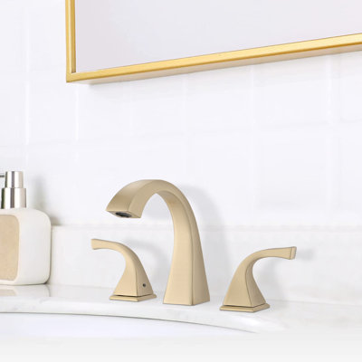 2 robinets de lavabo de salle de bain avec bonde, qualité or brossé, débit de 1,8 gallon par minute, entraxes de 8 po, hauteur du bec de 4,25 po, portée de 5,45 po, poids du produit de 4,5 lb, 5,73 livraisons 16,14 * 12,79 * 3,34 po