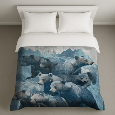 Bears In Mountain Landscape Housses de couette