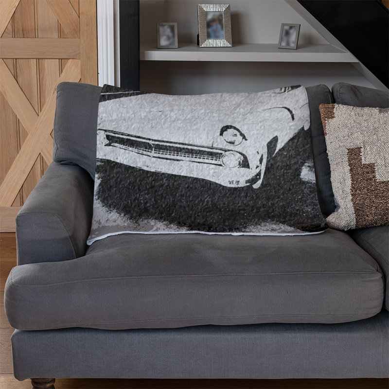 Resendiz Quilted Throw Blanket, Silver