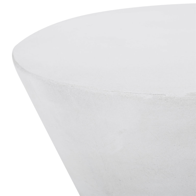 Table d'appoint d'extérieur en béton léger