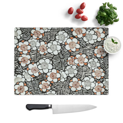 Glass Floral Pattern by Watanabe Seitei Chopping Board