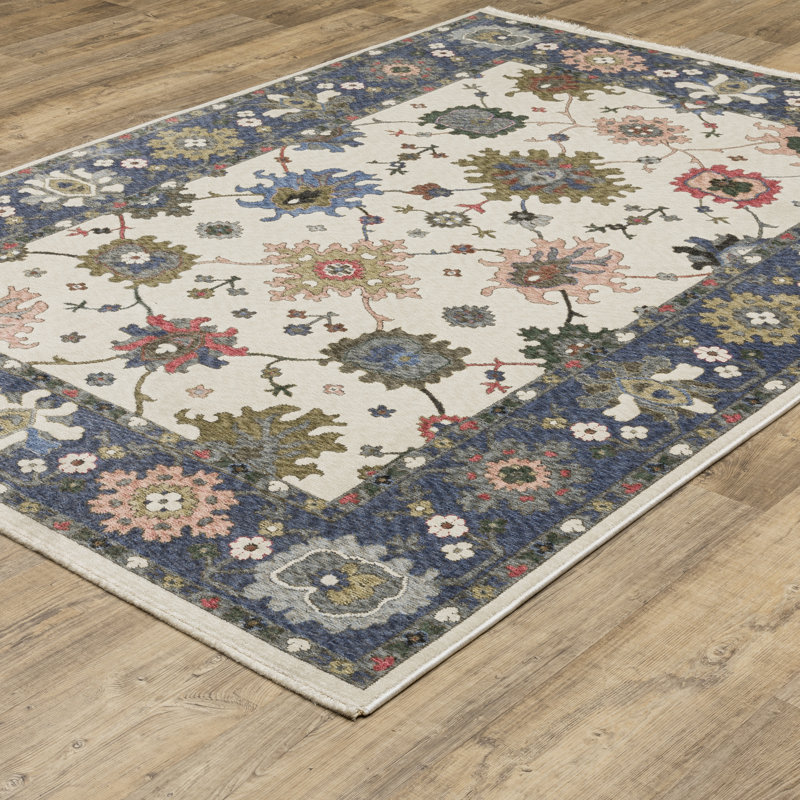 Erlich Floral Indoor Rug, Rectangle 6'7" x 9'9"