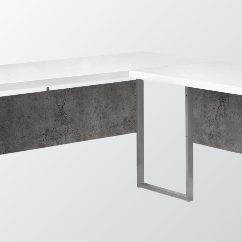 Bureau d'ordinateur en coin gris et blanc avec pieds en métal argenté H 29,85 po x l 70,73 po x P 70,73 po Aberdeen