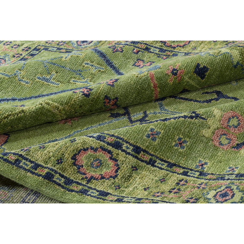 Rock My Classics Hand Knotted Wool Oriental Area Rug in Green, Rectangle 3' x 5'