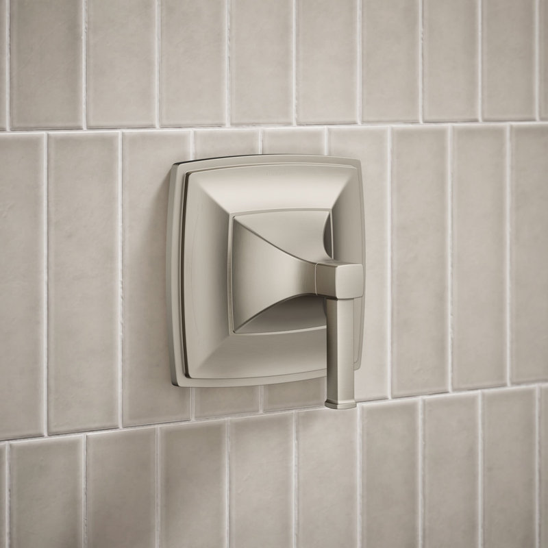 Garniture de robinet de douche à pression équilibrée Riff, Nickel brossé éclatant